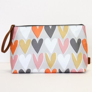 caroline-gardner_wristlet-handbag-ss17_bellezzainthecity