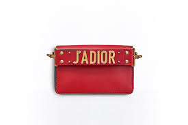dior-spring-2017-wristletbag-jadior_bellezzainthecity