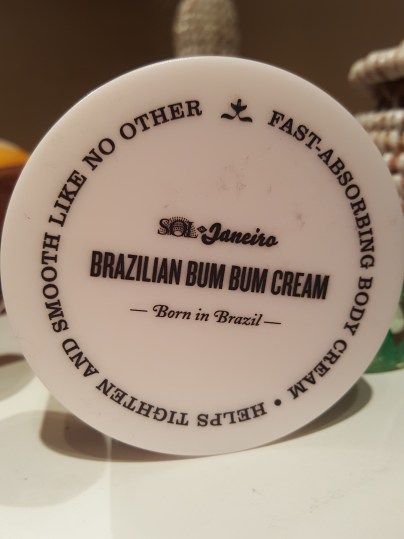 Brazilian-Bum-Bum-Cream-Sol-de-Janeiro-bellezza-in-the-city