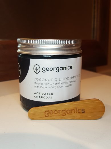 Recensione–Georganics-Dentifricio-Naturale-bellezza-in-the-city